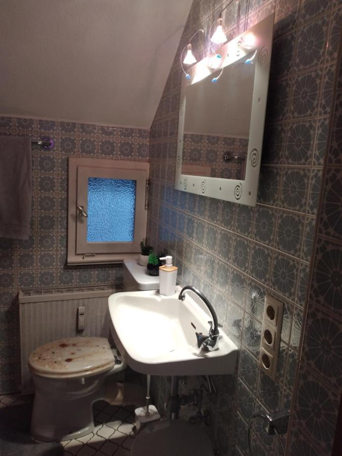 Ferienwohnung "Kunterbunt" Mit Burgblick Und Dachterrasse Monschau Kültér fotó
